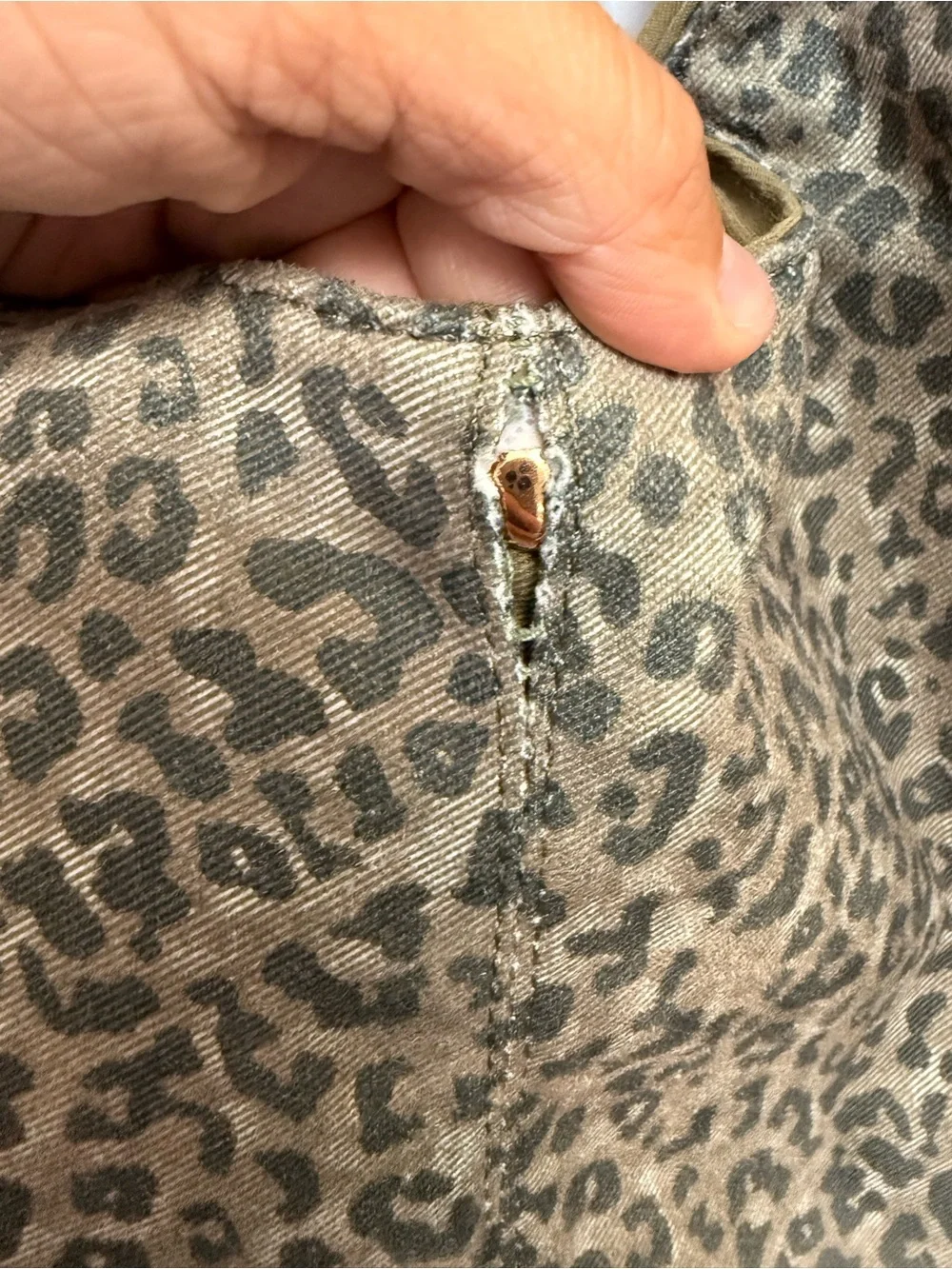 Anthropologie Slouchy Love Knot Leopard Print Hobo Bag Boho Maximalist City Girl